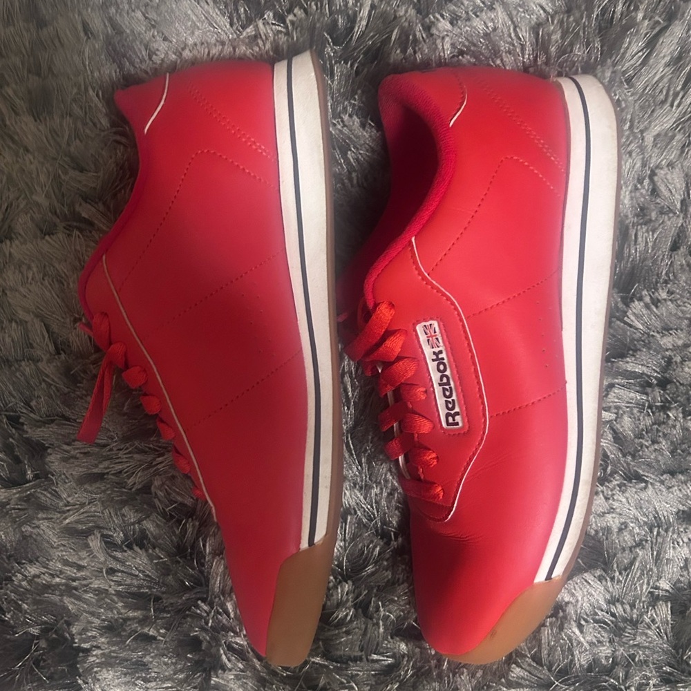 Reebok Men's Red Sneakers